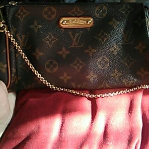Louis Vuitton Cross Body Purses